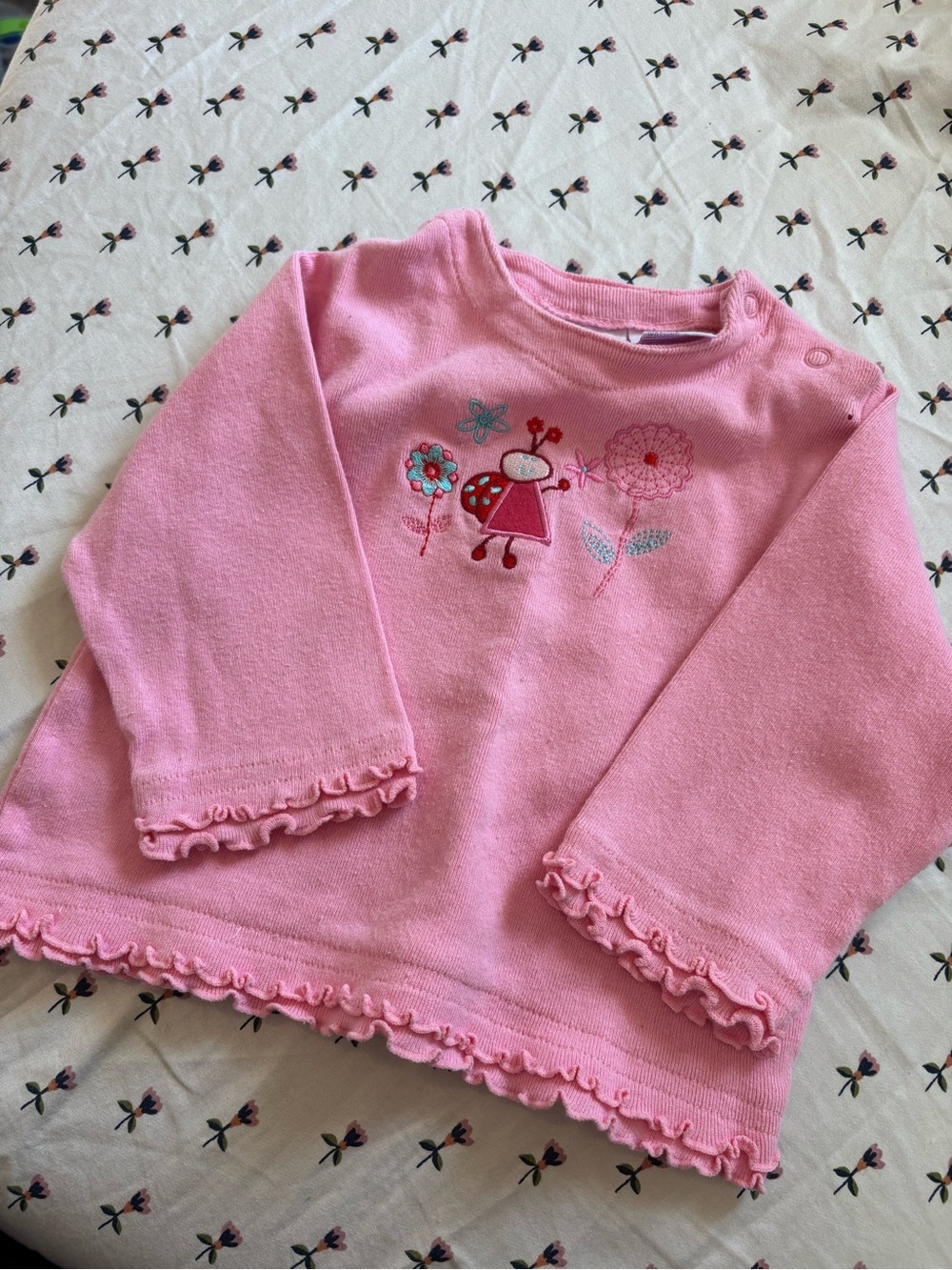 Pink Embroidered lady bug Long-Sleeve Baby sweater - Picture 5 of 7